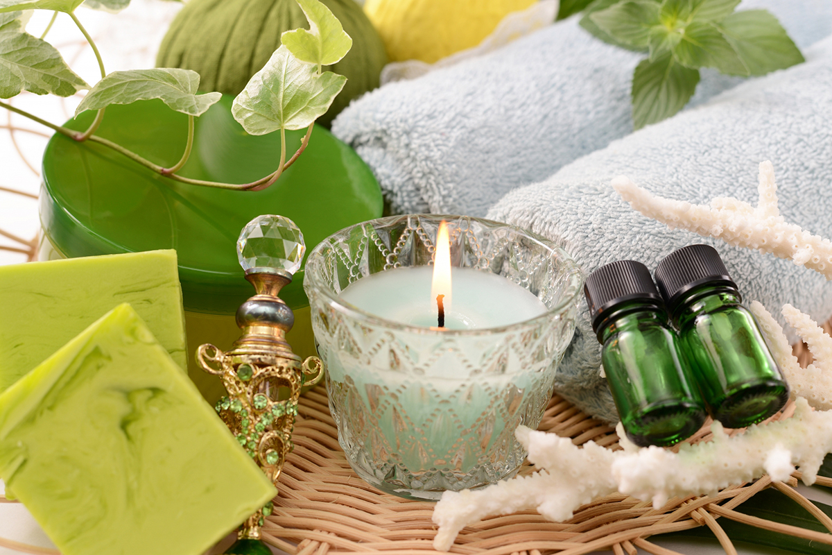 4月18日はお香の日