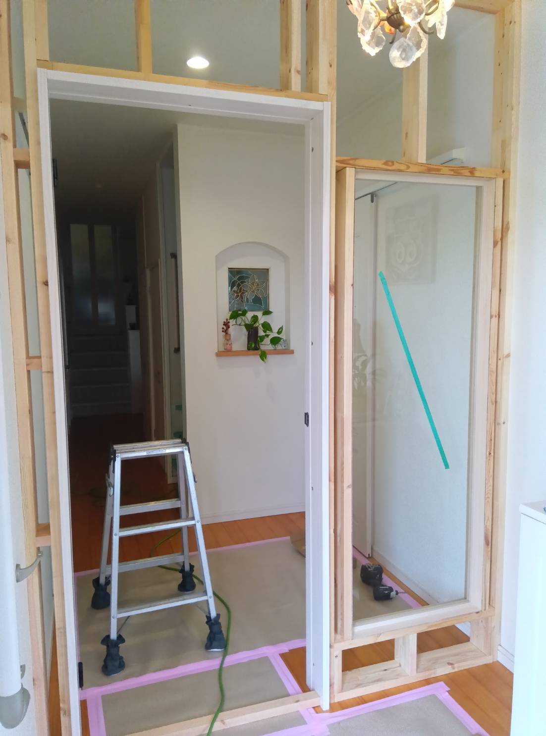 仕切り壁工事で空間がおしゃれに変身